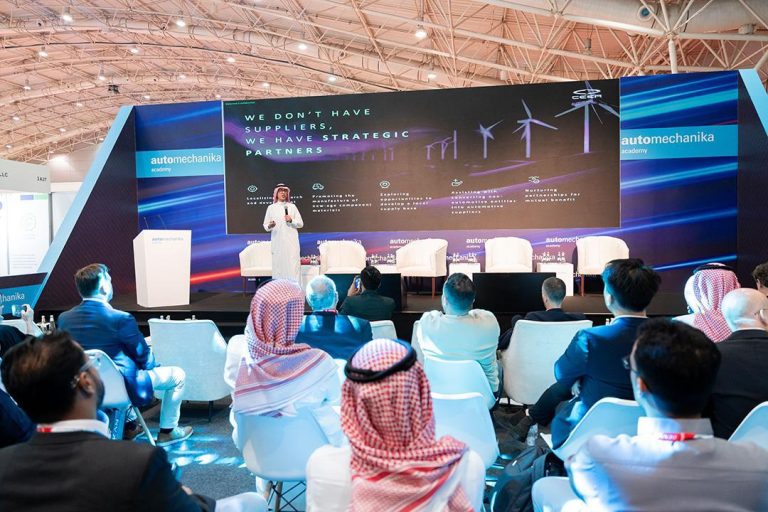 أكاديمية أوتوميكانيكا الرياض 2025 تشهد مشاركة أكثر من 50 متحدثًاً خبيراً في قطاع خدمات المركبات