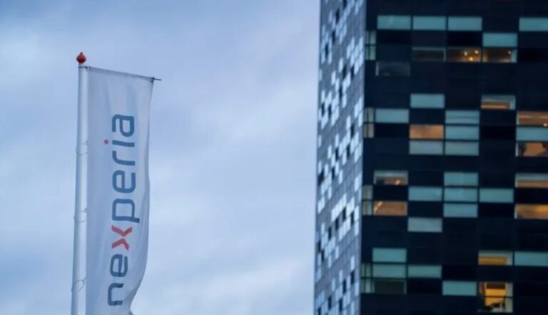 بسبب-خلاف.-الصين-تعتزم-إعفاء-بعض-رقائق-نكسبيريا-من-الحظر