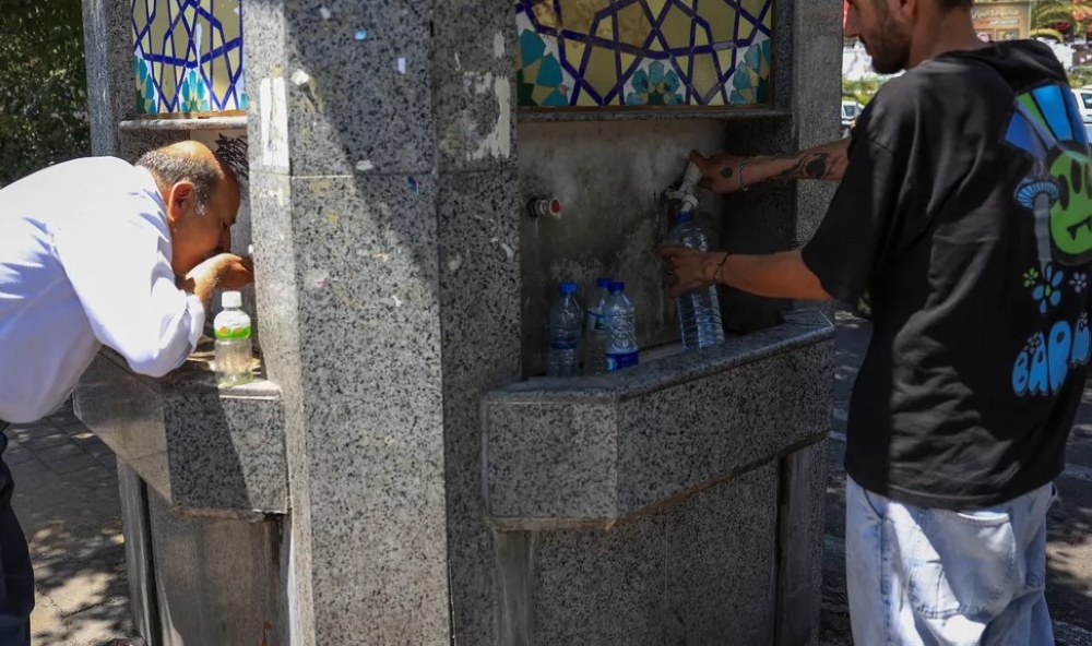 10-ملايين-نسمة.-العاصمة-الإيرانية-تواجه-خطر-نفاد-مياه-الشرب