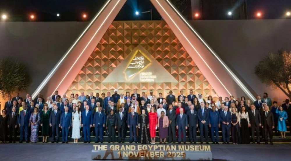 نيابةً-عن-القيادة.-وزير-الثقافة-يحضر-افتتاح-المتحف-المصري-الكبير