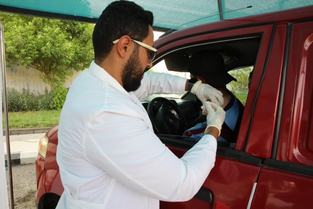 إطلاق-خدمة-التطعيم-ضد-الإنفلونزا-الموسمية-عبر-السيارات-في-مكة