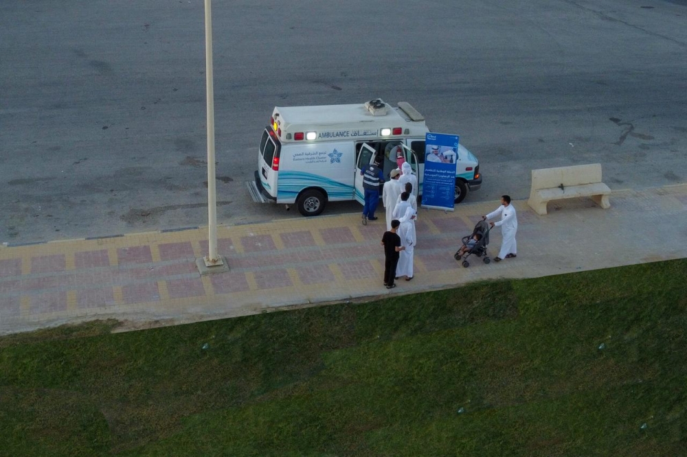 «تطعيمك-في-مكانك».-فرق-طبية-متنقلة-تجوب-النعيرية-لتقديم-لقاح-الإنفلونزا