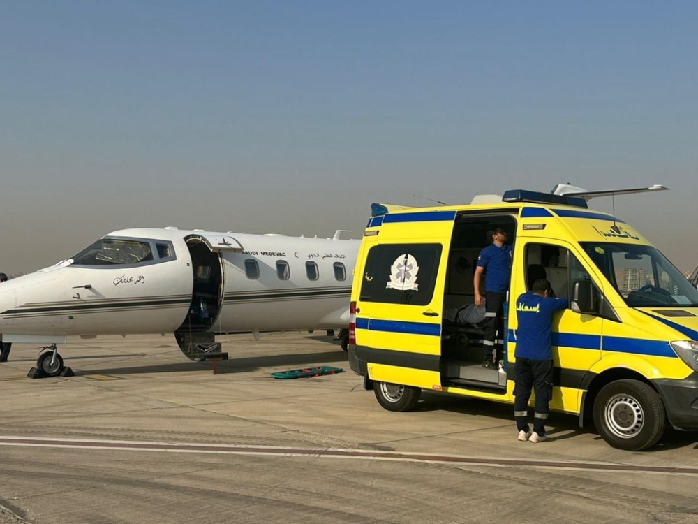 عاجل:-سفارة-المملكة-في-مصر-تتابع-نقل-مواطنة-حالتها-حرجة-عبر-الاخلاء-الجوي