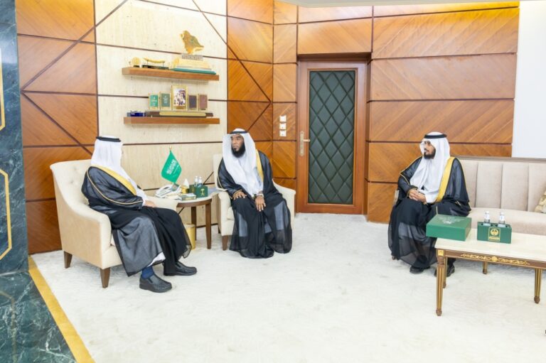 أمير-الشرقية-يستقبل-رئيس-جمعية-“تعظيم”-للعناية-بالقرآن-الكريم