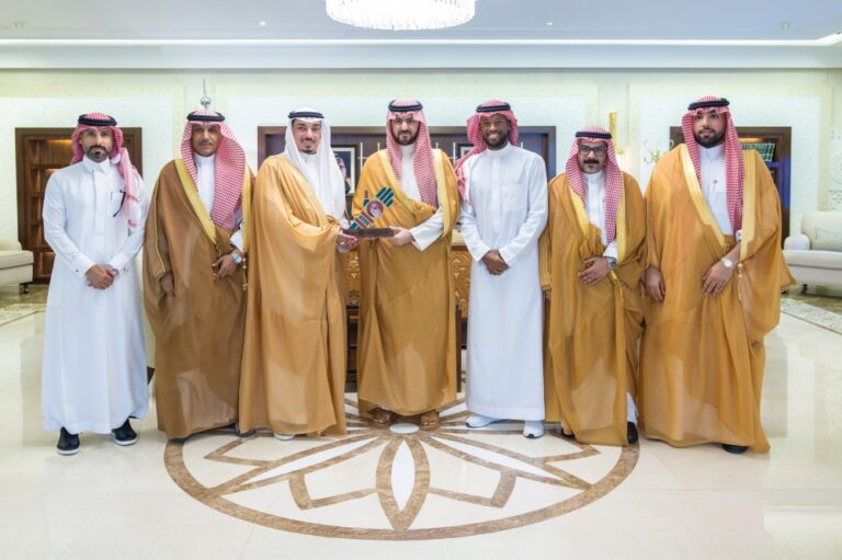 نائب-أمير-الشرقية-يستقبل-رئيس-وأعضاء-نادي-الاتفاق