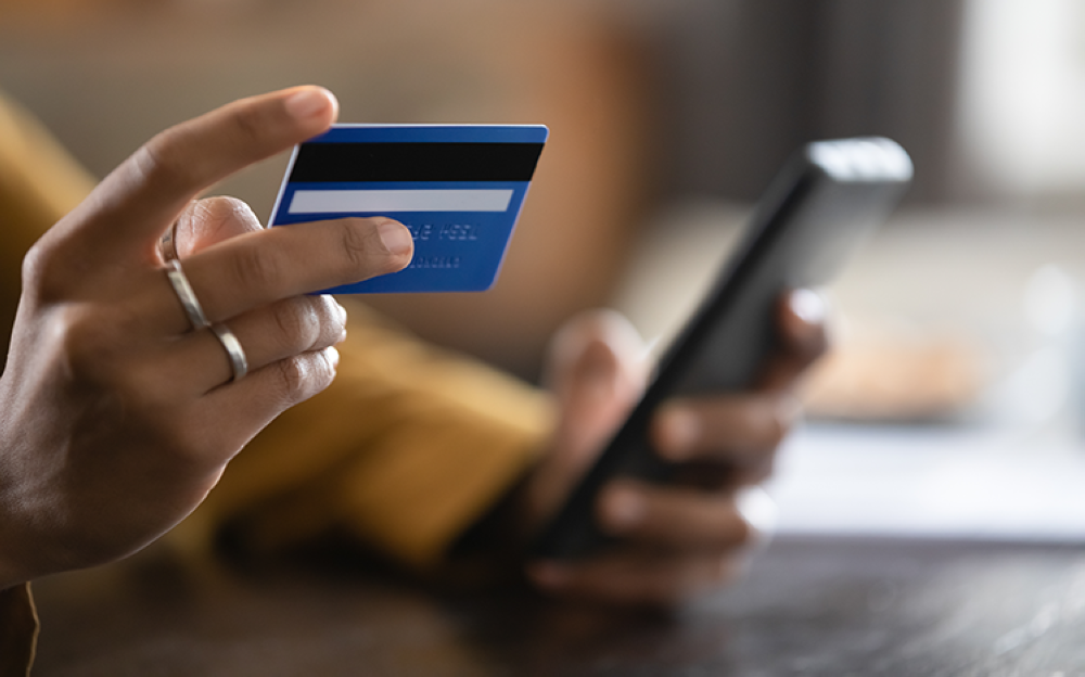 تسببوا-في-خسائر-بـ300-مليون-يورو.-ألمانيا-تعتقل-18-شخصًا-في-شبكة-احتيال-دولية