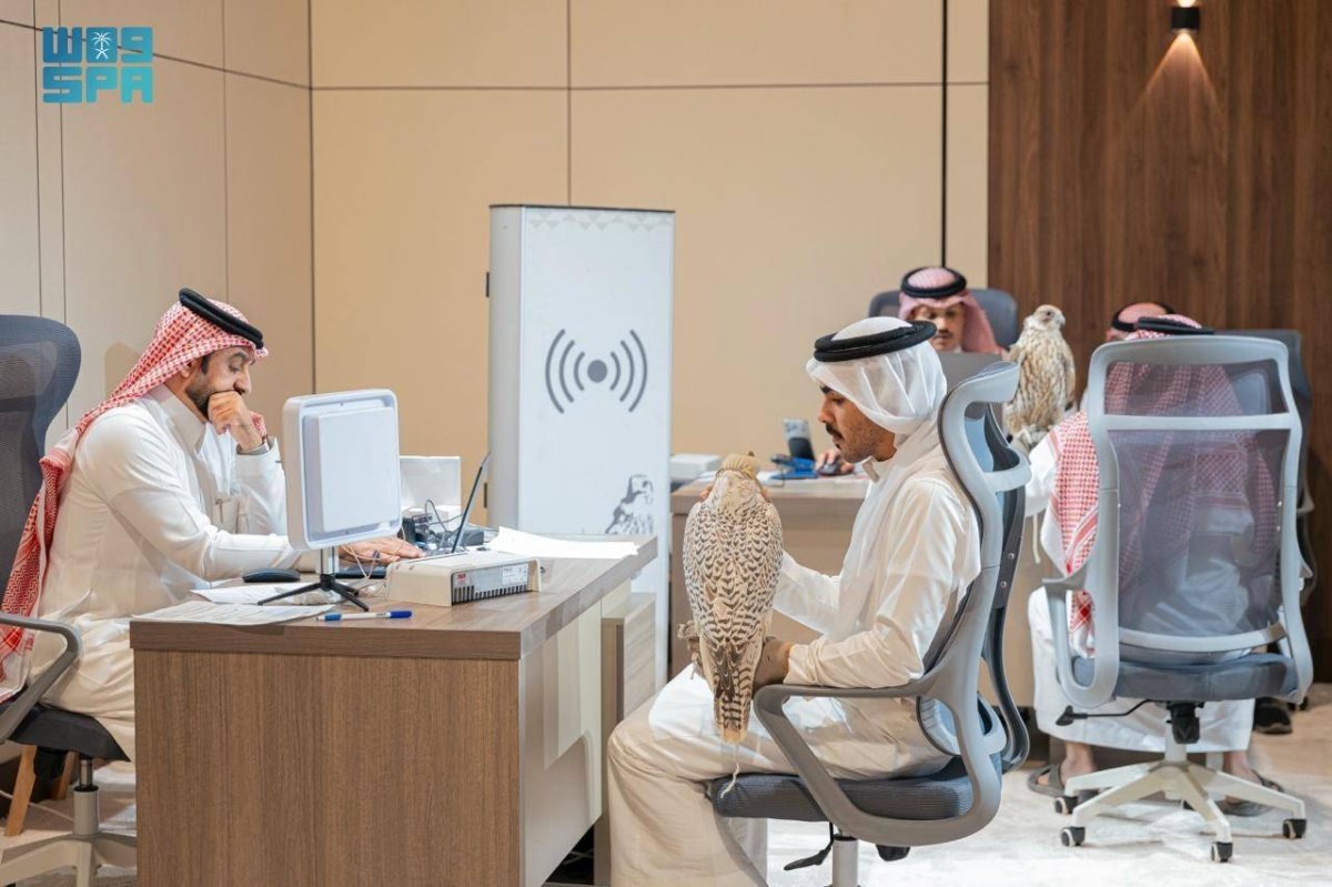 بدء-التسجيل-في-كأس-نادي-الصقور-السعودي-ومهرجان-الملك-عبدالعزيز