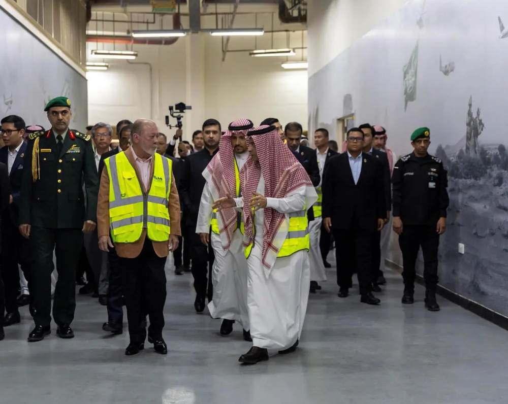 ملك-ماليزيا-يزور-الشركة-السعودية-للصناعات-العسكرية