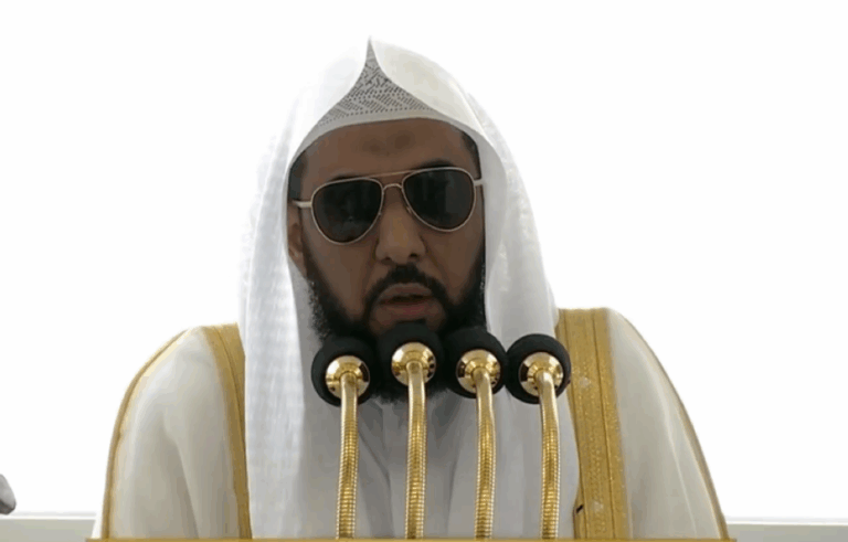 خطيب-المسجد-الحرام:-الإيمان-بالله-نعمة-عظيمة-تزكي-حياة-العباد