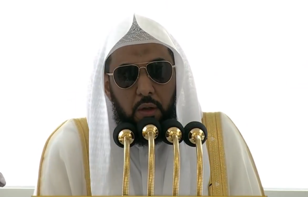 خطيب-المسجد-الحرام:-الإيمان-بالله-نعمة-عظيمة-تزكي-حياة-العباد