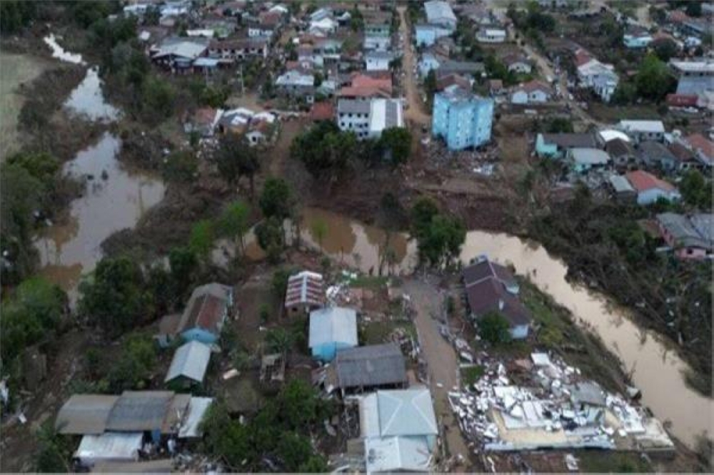 مقتل-5-أشخاص-وإصابة-432.-دمار-غير-مسبوق-جنوب-البرازيل