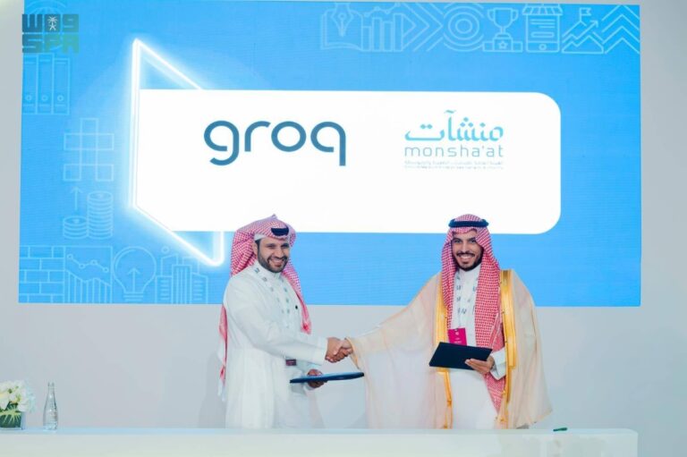«منشآت»-توقع-مذكرة-تفاهم-
مع-»groq«
