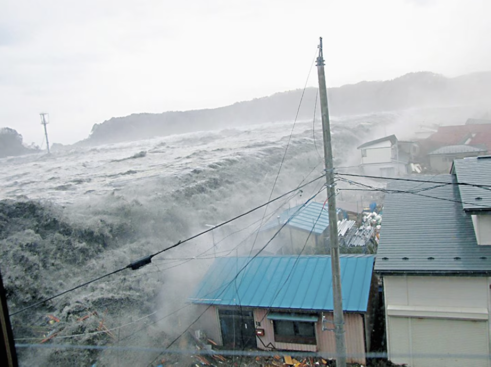 تحذير-من-تسونامي-في-اليابان-بعد-زلزال-بقوة-6,7-ريختر