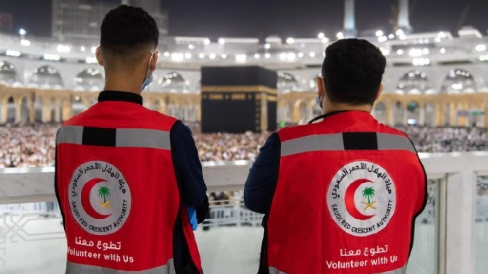 بجناح-تفاعلي.-الهلال-الأحمر-يستعرض-جهوده-في-معرض-الحج-والعمرة