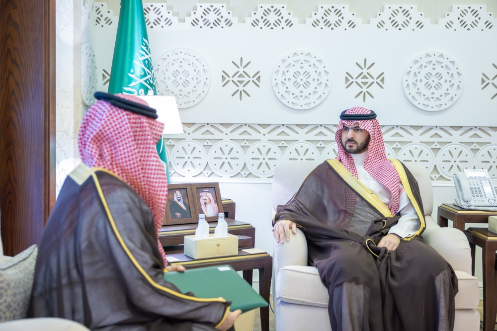 نائب-أمير-الشرقية-يستقبل-مدير-فرع-الهيئة-العامة-لتنظيم-الإعلام-بالمنطقة