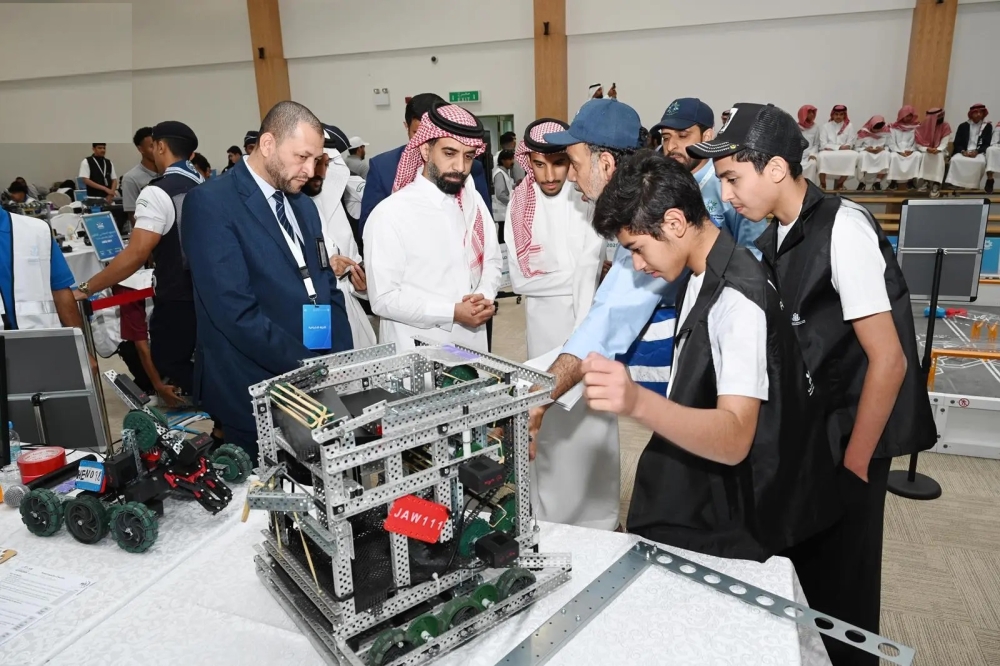 أكثر-من-150-مشاركًا-في-المسابقة-التقنية-للروبوتات-“راتك-2025”-بالأحساء