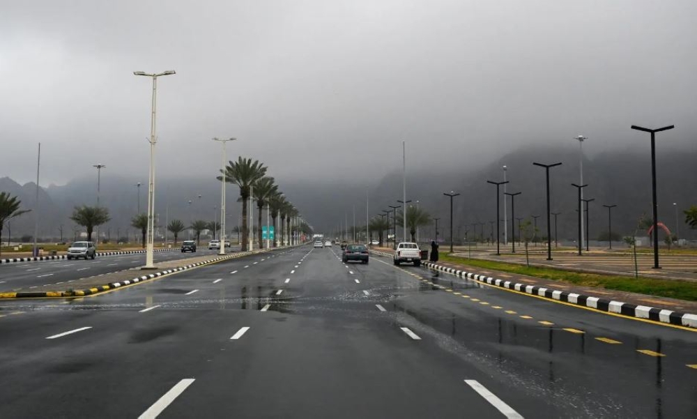 الأماكن-والمواعيد. أمطار-خفيفة على-أجزاء-من-3-مناطق