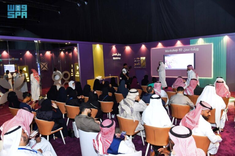 ورش-عمل-تناقش-تطوير-الخدمات-ورفع-كفاءة-منظومة-خدمة-ضيوف-الرحمن