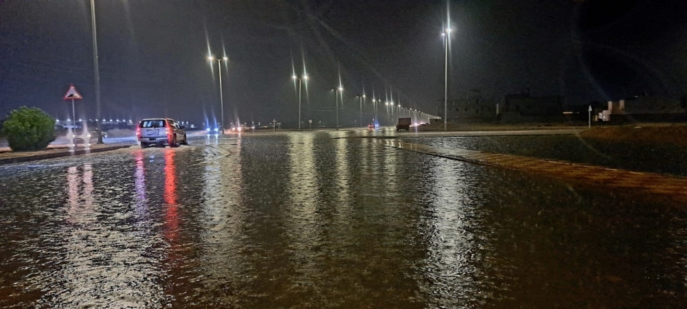 تساقط-برد-وجريان-سيول.-أمطار-على-الحدود-الشمالية-حتى-الاثنين