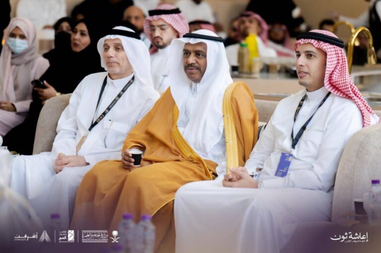 وزارة-الحج-تُتوّج-الفائزين-بتحدي-“إعاشة-ثون”-في-ختام-معرض-الحج 