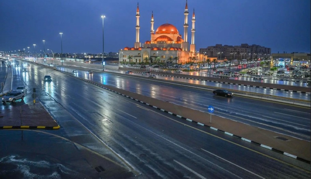 طقس-السعودية.-أمطار-على-المدينة-المنورة-وحائل-وتنبيه-في-الجوف