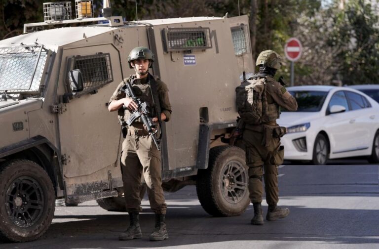 قوات-الاحتلال-الإسرائيلي-تقتحم-مخيم-الفارعة-في-الضفة-الغربية