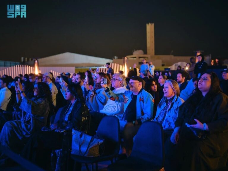 أمسية-البلوفانك