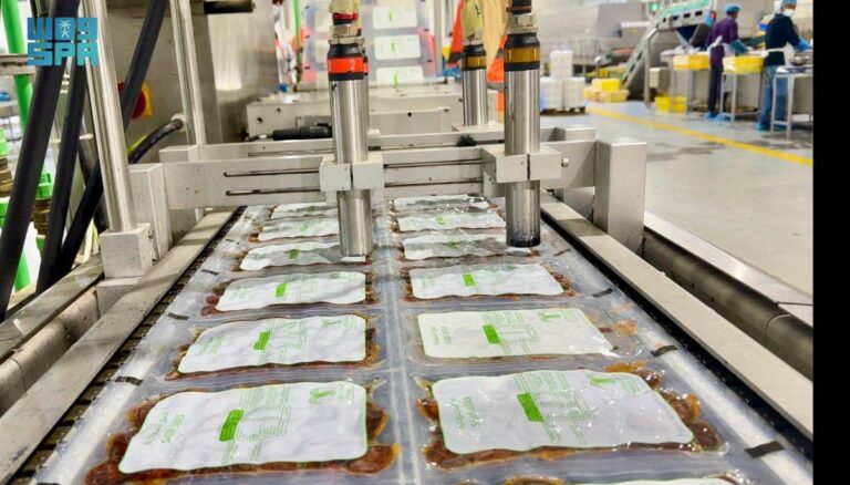 +390-ألف-طن-من-الصناعات-التحويلية-لـ«مشتقات-التمور»