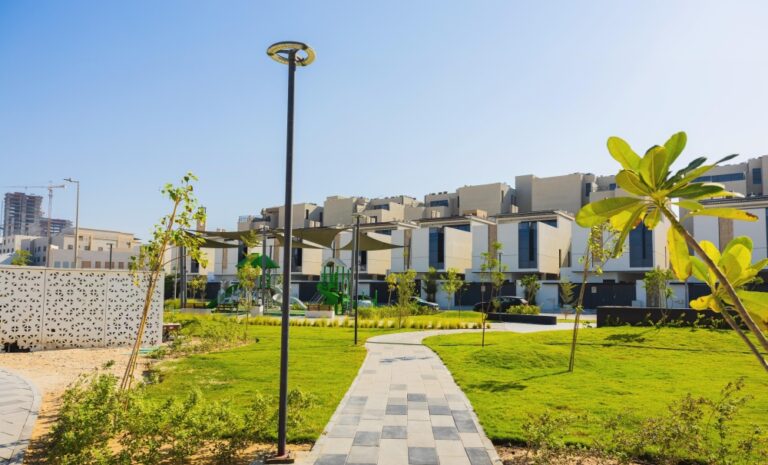 بمساحة-13-ألف-م2.-تدشين-3-حدائق-جديدة-في-الخبر