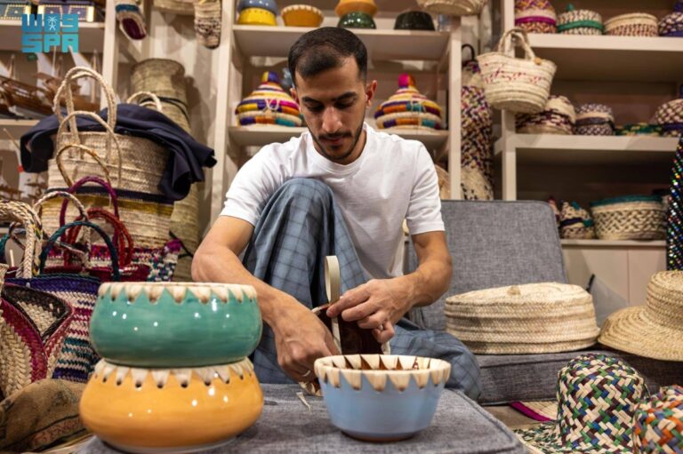 الحرف-التقليدية-في-المملكة-إرث-حي-ينبض-بهوية-الثقافة-المحلية
