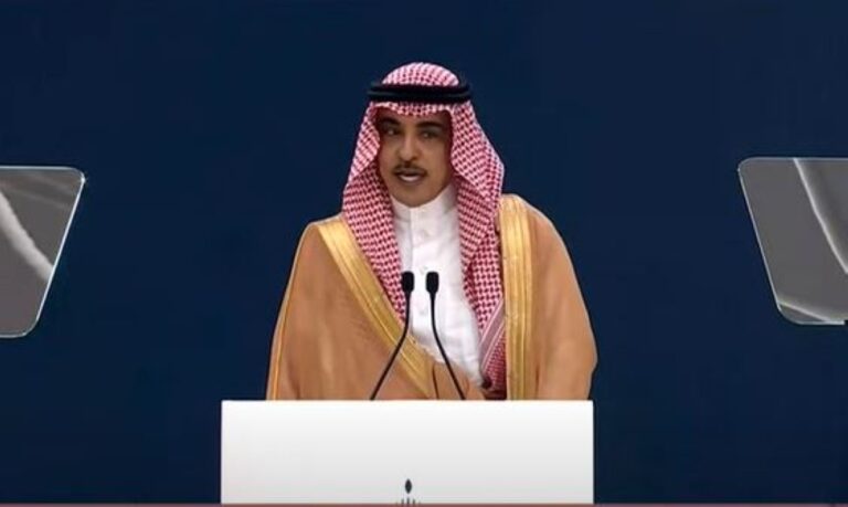 وزير-الإعلام-يشيد-بدور-الوفد-الإعلامي-المرافق-لولي-العهد-في-الولايات-المتحدة
