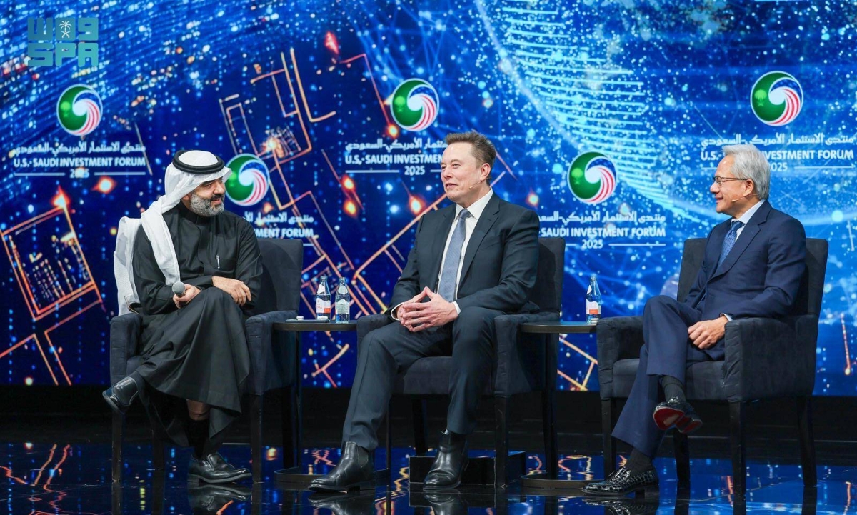 إيلون-ماسك-وجينسن-هووانغ-يعلنان-
مشروعات-حوسبة-فائقة-وتقنيات-متقدمة