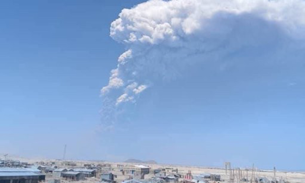 عاجل:-تأثيرات-بركان-إثيوبيا-بعيدة-عن-المملكة.-و”الأرصاد”-تتابع-حركة-الرماد-بالطبقات-العليا