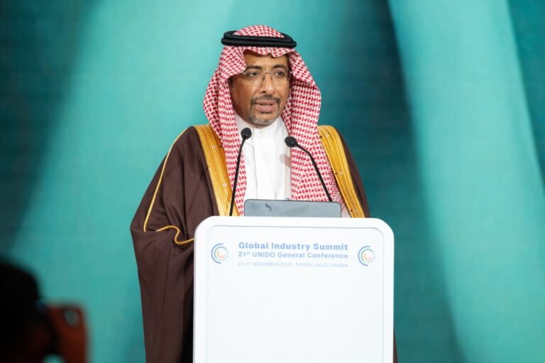 الخريف-في-اجتماع-«اليونيدو»:-السعودية-تقود-التحول-الصناعي-عالميا