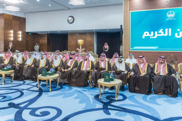 أمير-الشرقية-يستقبل-منسوبي-هيئة-الربط-الكهربائي-الخليجي-ويؤكد-دعم-القيادة-لقطاع-الطاقة