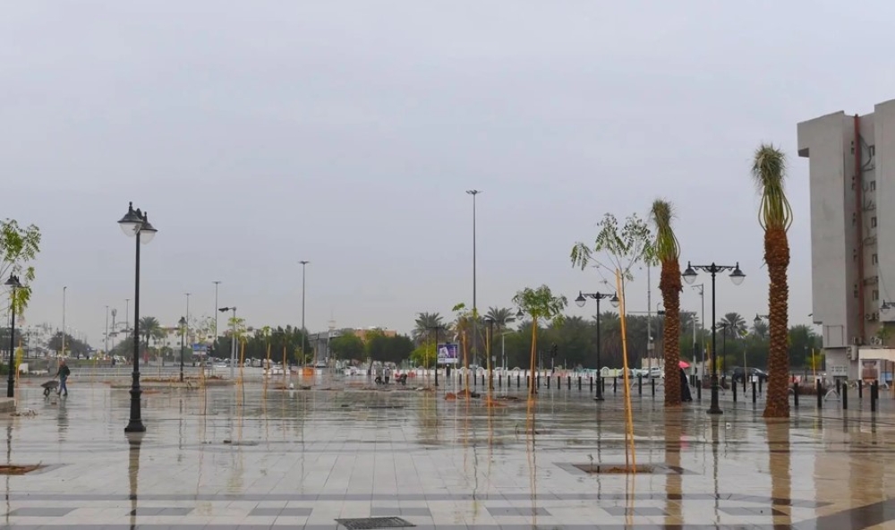 طقس-المنطقة-الشرقية.-أمطار-خفيفة-على-حفر-الباطن