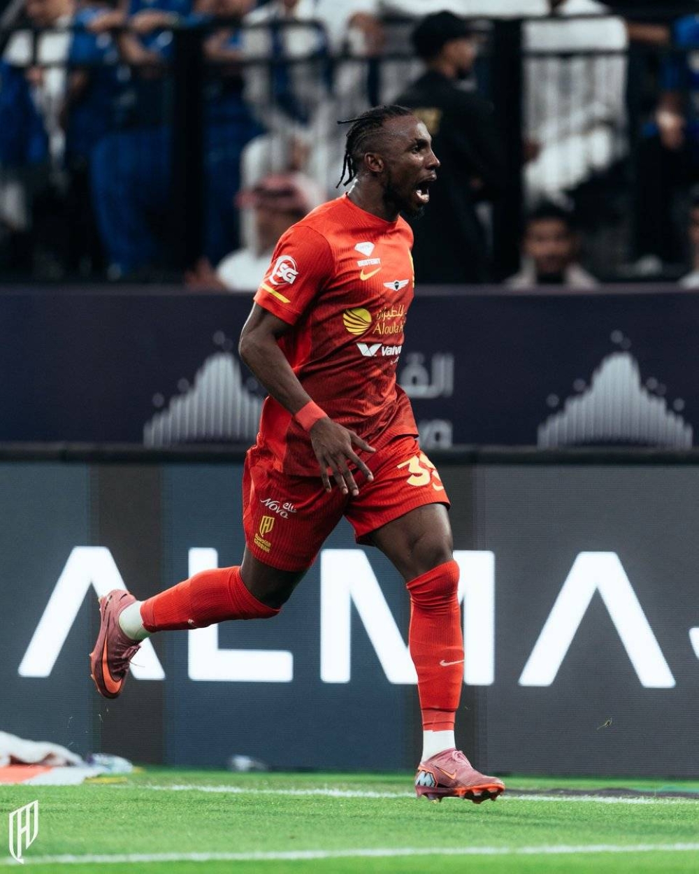 فحص-يحدد-مصير-مهاجم-القادسية