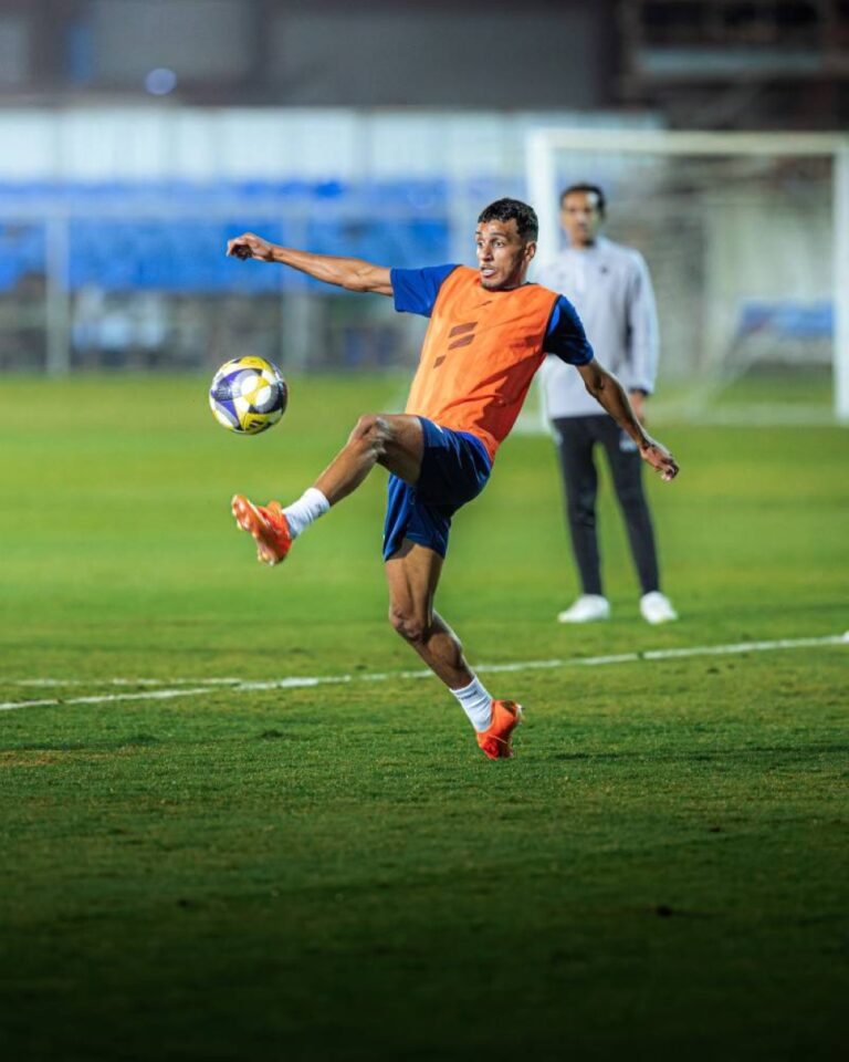 النموذجي-يصحح-الأخطاء