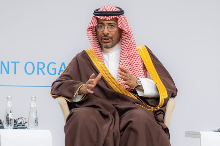 وزير-الصناعة:-تطبيق-تعديلات-ضريبة-السكر-على-المشروبات-يناير-المقبل