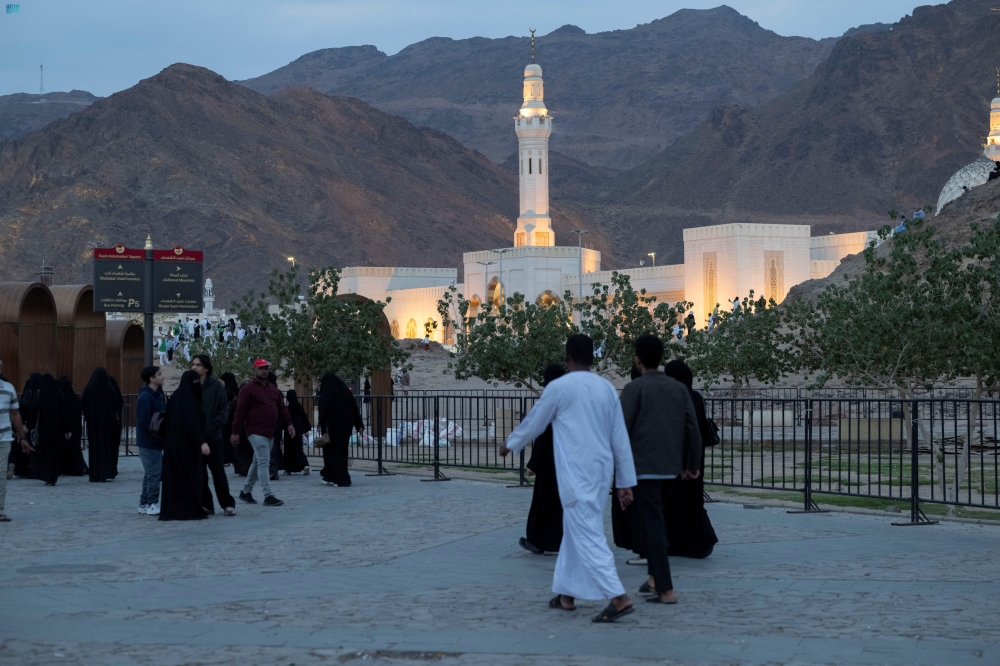 شاهد|-توافد-الزوار-على-المدينة-المنورة-خلال-الإجازة-المدرسية