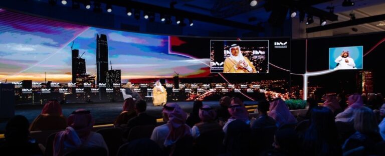 6-مذكرات-تفاهم.-تفاصيل-اليوم-الأول-من-القمة-الدولية-للمعارض-والمؤتمرات