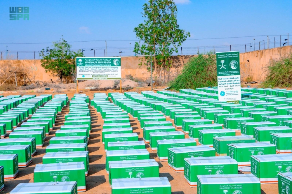 آلاف-المستفيدين.-السعودية-تقدم-مساعدات-غذائية-وطبية-في-4-دول