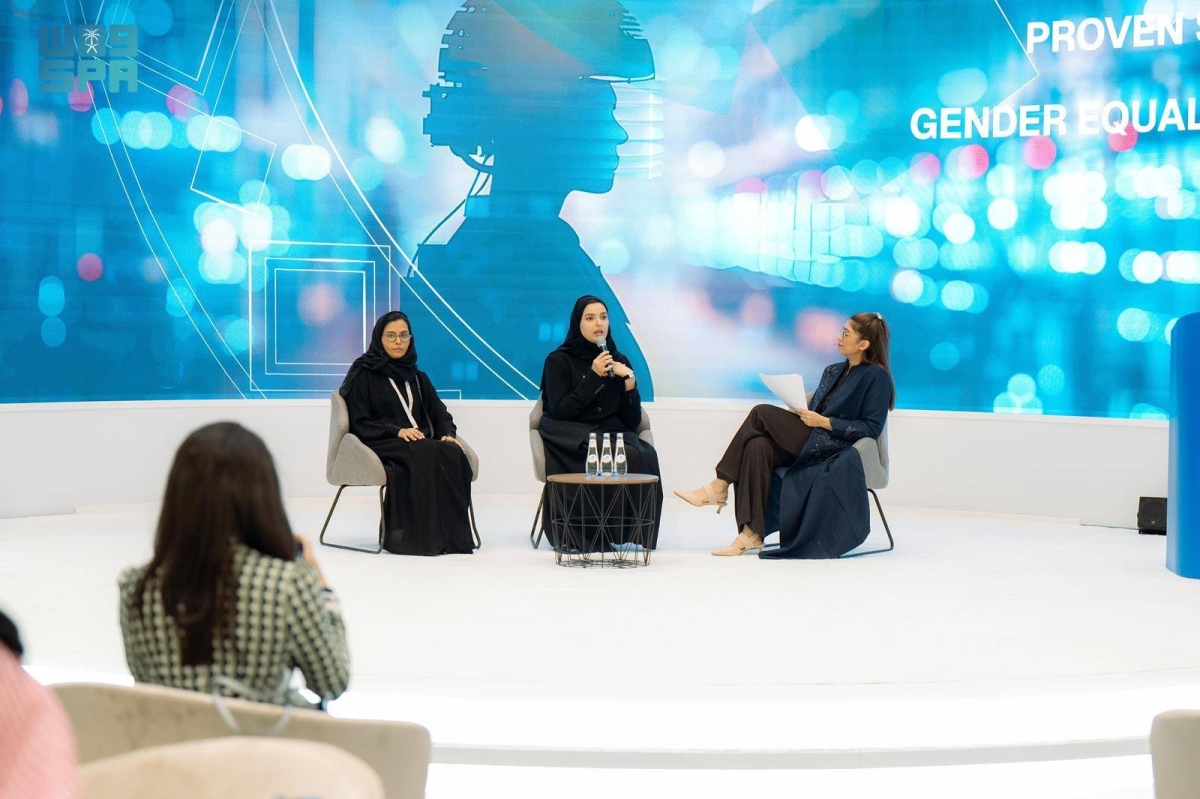 اعتماد-21-أبريل-
«اليوم-العالمي-للمرأة-في-الصناعة»