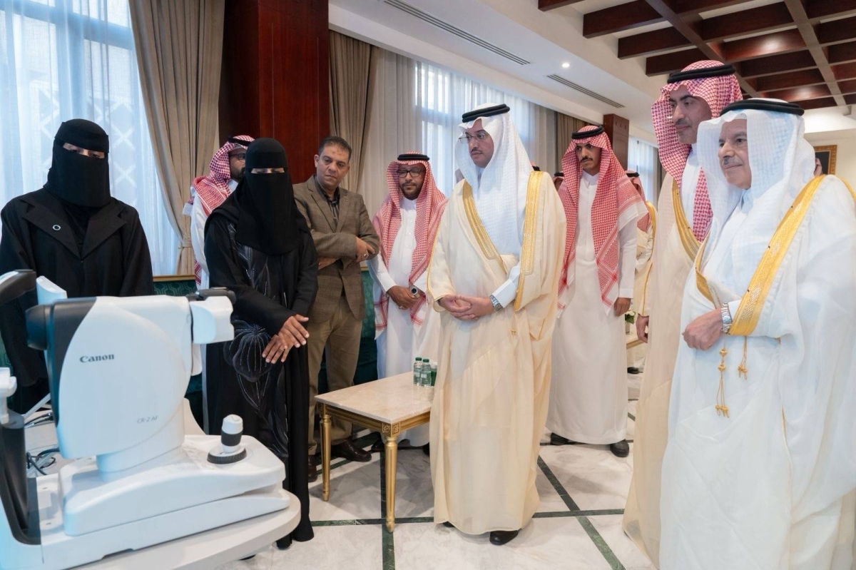 مُحافظ-الأحساء-يُدشِّن-مبادرتي-“سكرك-بأمان”-و”الشرقية-مبصرة”