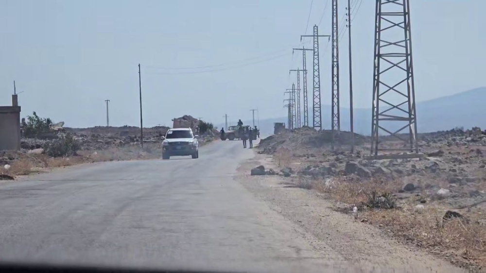 قوات-الاحتلال-تواصل-توغلها-في-القنيطرة-وتقيم-حاجزين-لتفتيش-المارة