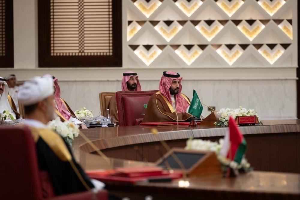 ولي-العهد-يرأس-وفد-المملكة-في-القمة-الخليجية-بالبحرين