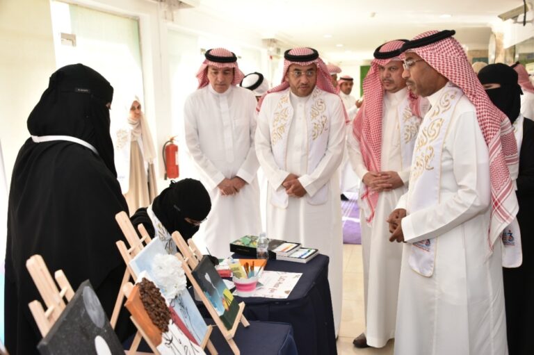 متجر-إلكتروني-وتكريم-طالب-راحل.-تعليم-الأحساء-يحتفي-بإبداعات-ذوي-الإعاقة