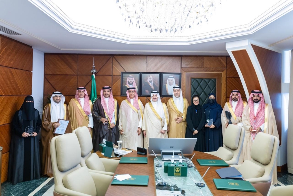 الأمير-سعود-بن-نايف-يهنئ-تجمع-الشرقية-الصحي-لتحقيقهم-إنجازات-دولية