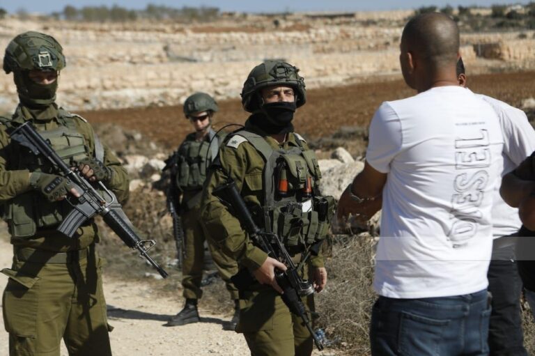 تصاعد-هجمات-المستوطنين.-إصابة-فلسطينيين-برصاص-الاحتلال-في-الضفة