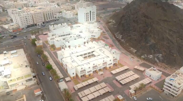 المدينة-المنورة.-تعليق-التدريب-الحضوري-في-السياحة-والفندقة-و”التقني”